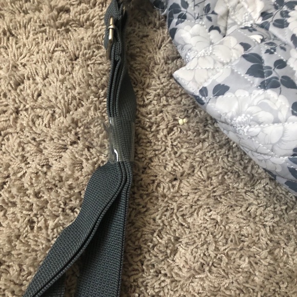 Laura Ashley quilted floral bag - Picture 3 of 7